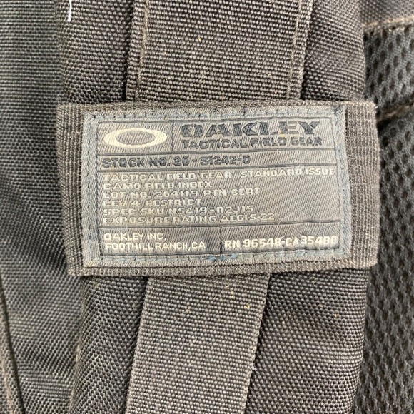 Rare‎ OAKLEY AP Mechanism Backpack Jet Black Tactical Gear Hiking Day Pack Bag - Picture 4 of 11